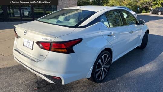 2021 nissan altima 2.5 platinum