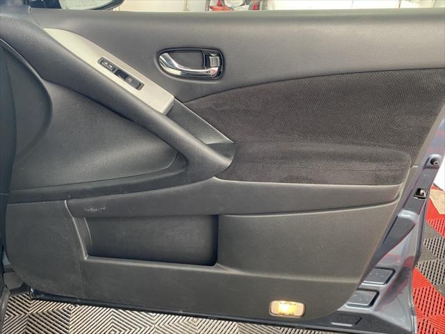 2014 nissan murano sv
