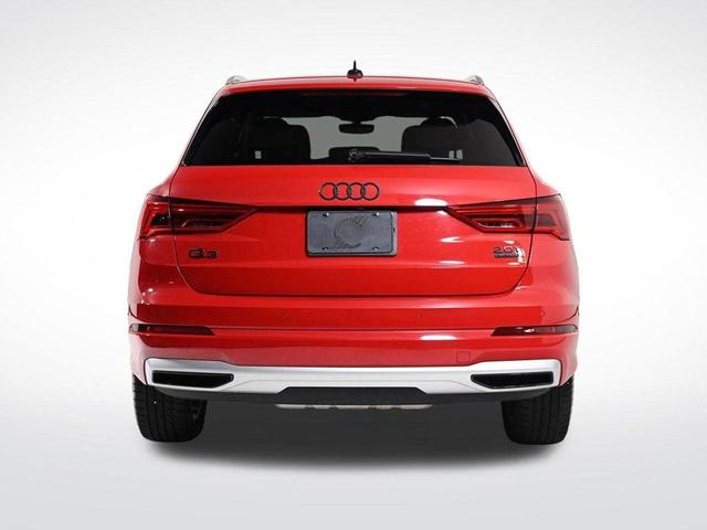 2022 audi q3 40 premium
