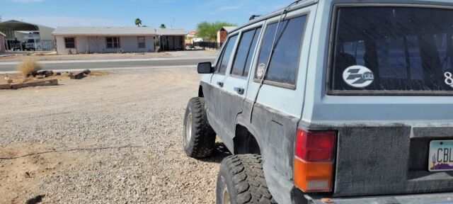 1990 jeep cherokee suv grey 4wd automatic laredo