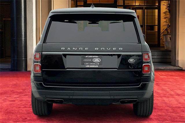 2021 land rover range rover base