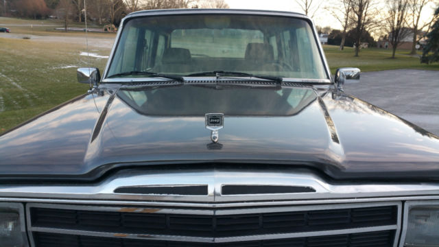 1990 jeep grand wagoneer, 5.9l, 360ci, v8, low miles, amazing paint!!!!!!!!!!!!!
