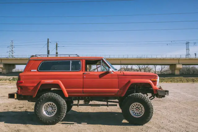 1982 jeep cherokee laredo 2 door