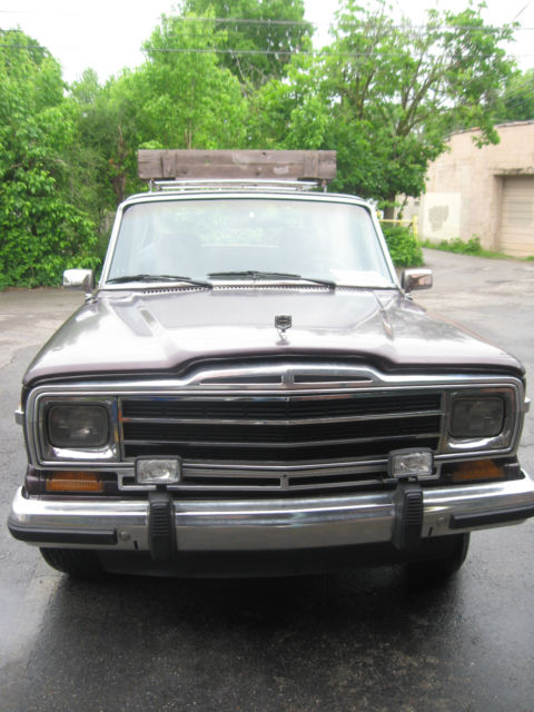 1990 jeep grand wagoneer fsj