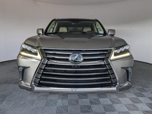 2016 lexus lx 570 base