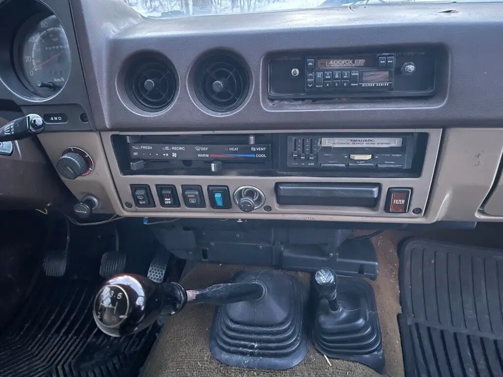 toyota bj60 land cruiser- all original parts