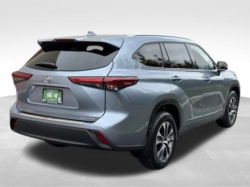 2020 toyota highlander xle