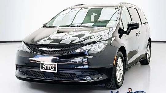 2021 Chrysler Voyager