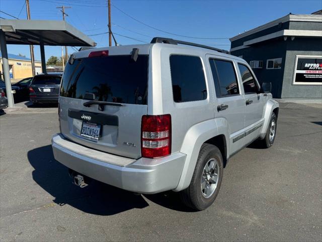 2008 jeep liberty sport