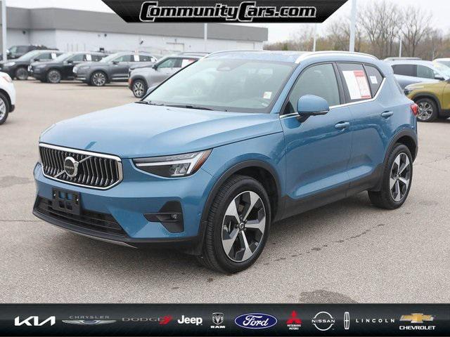 2024 volvo xc40 b5 plus bright theme
