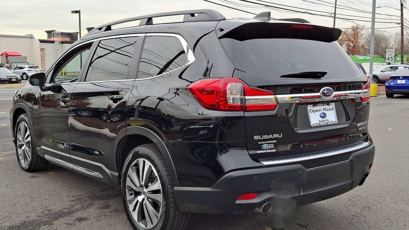 2021 subaru ascent limited 7-passenger