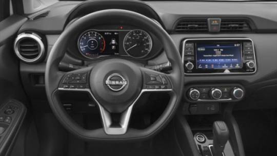 2025 Nissan Versa