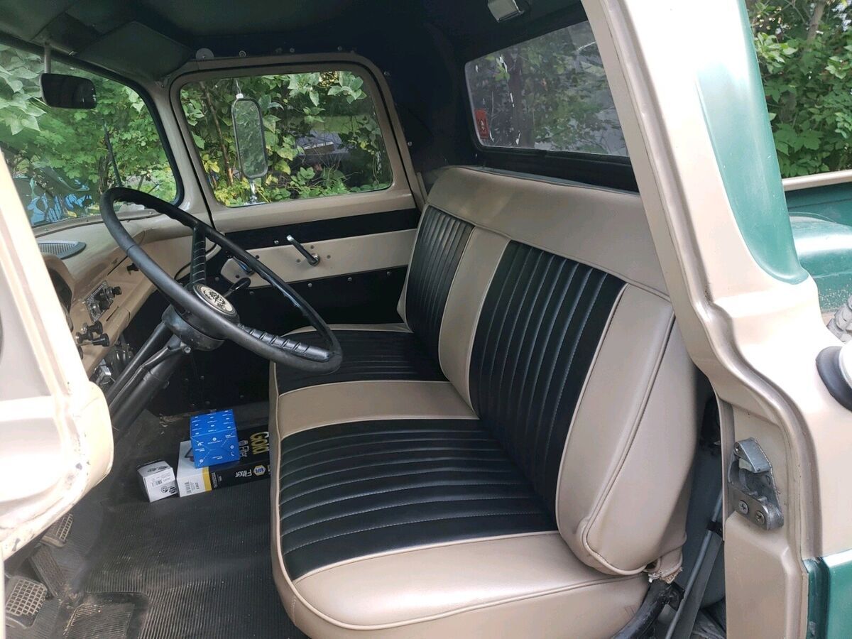 1957 ford f100 pickup green rwd manual custom cab