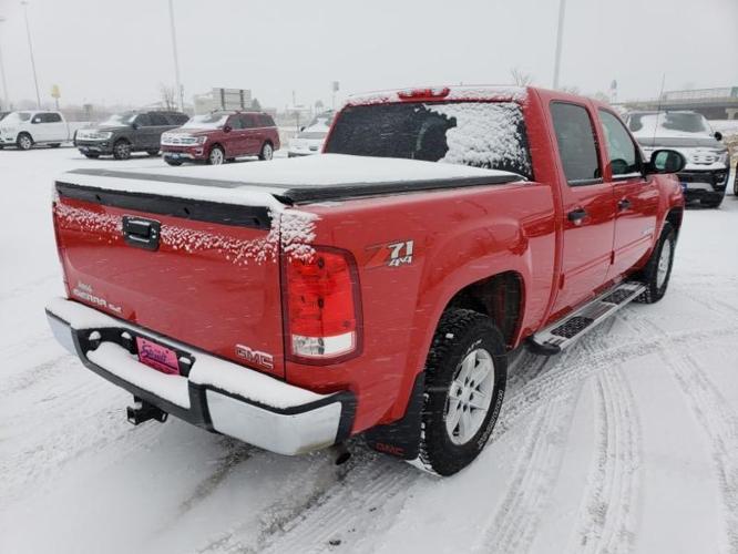 2007 gmc sierra 1500 slt slt 4dr crew cab 4x4 5.8 ft. sb for sale in bloom, north dakota