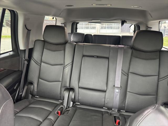 2019 cadillac escalade luxury