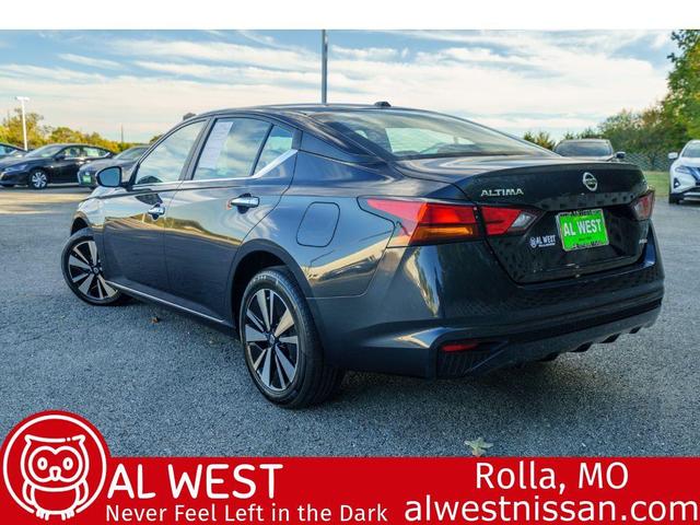 2021 nissan altima 2.5 sv