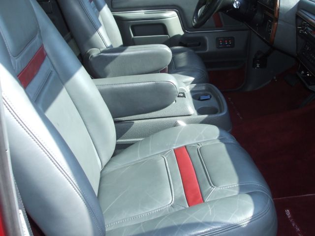1991 ford bronco 4x4 25 th silver anniversary - original owner - 24,335 mile