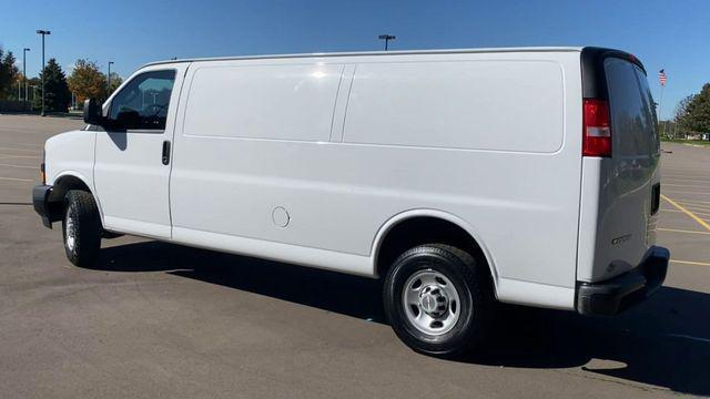 2023 chevrolet express 2500 rwd 2500 extended wheelbase wt