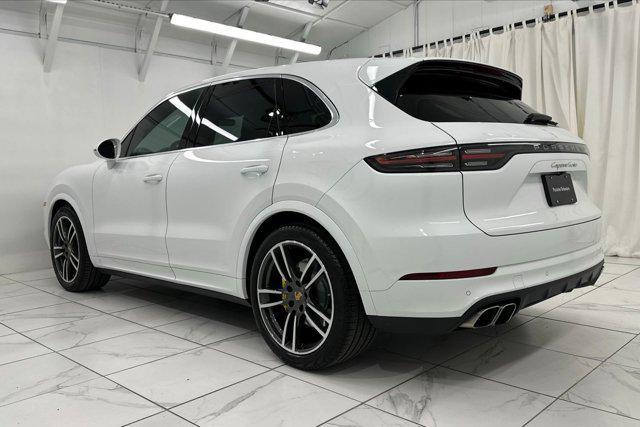 2023 porsche cayenne turbo