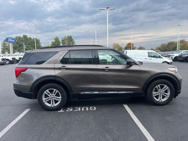 2021 ford explorer xlt