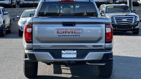 2024 GMC Canyon