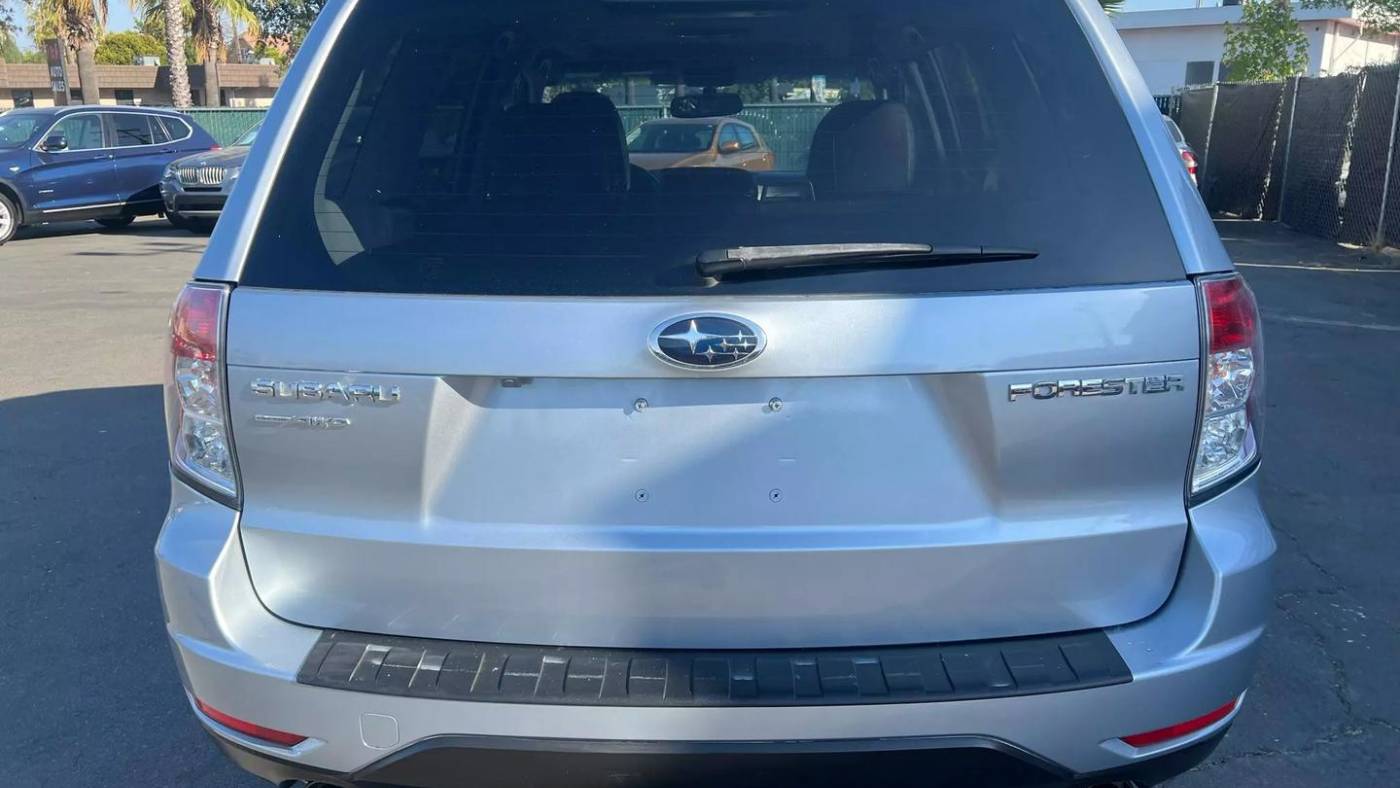 2012 subaru forester 2.5x touring