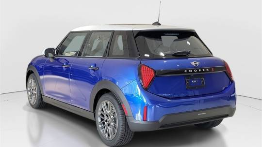 2025 Mini Hardtop