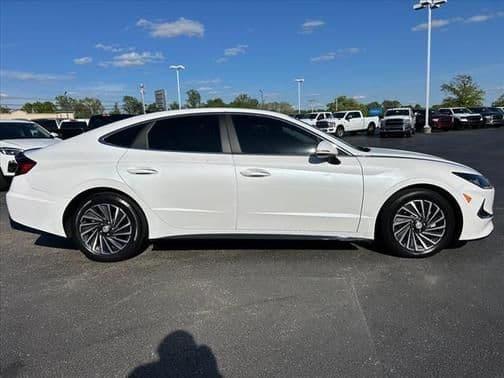 2022 hyundai sonata hybrid sel in dry fork, kentucky
