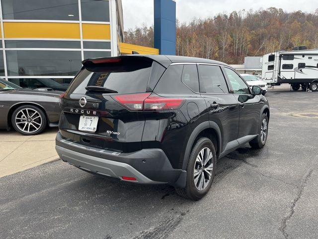 2021 nissan rogue sv