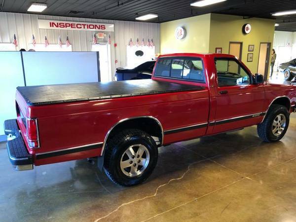 1992 chevrolet s10 long bed no rust v6 4x4 20k *original miles* very clean