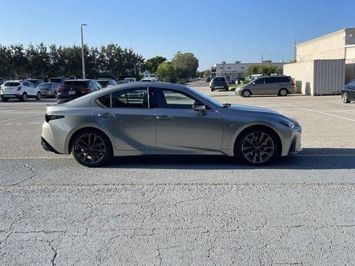 2023 lexus is 350 in co bluffs, iowa