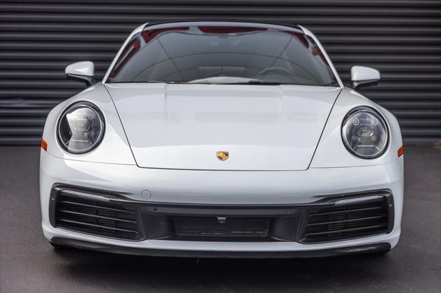 2021 porsche 911 carrera