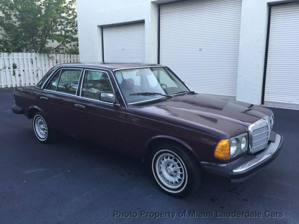classic mercedes benz 300d turbodiesel w123 last year collector's item $5,995