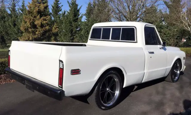 1972 c-10 swb 383 stroker, staggered 20s must see awesome driver/show off