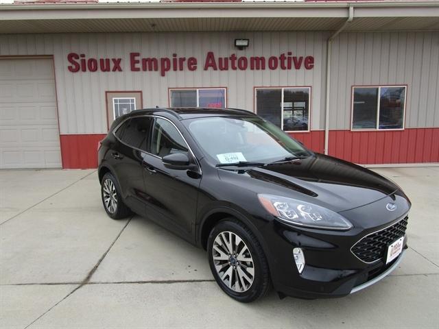2020 ford escape titanium