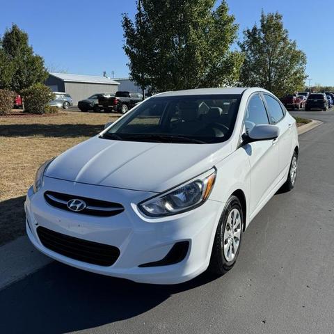 2017 hyundai accent se