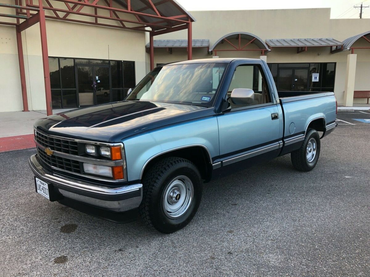 1989 chevrolet c1500 silverado regular cab short bed two tone v8 automatic 2wd