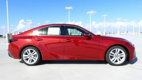 2022 lexus is 300 base