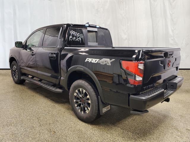 2023 nissan titan pro-4x