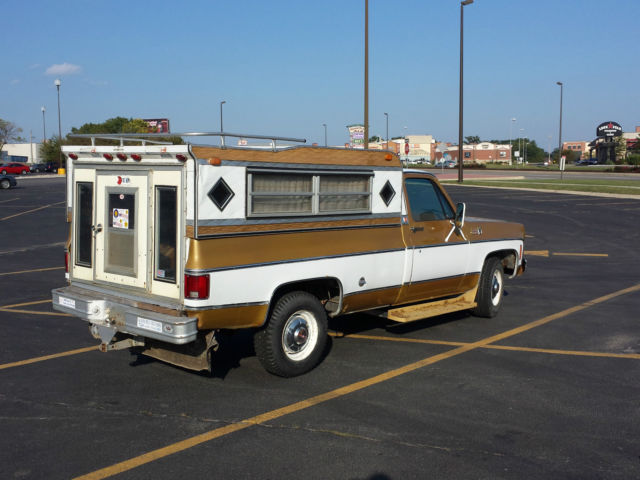 1975 gmc sierra grande pickup truck w/ camper top gold & white