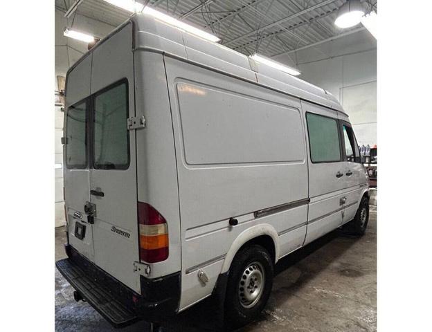 2003 dodge sprinter 140 in. wb
