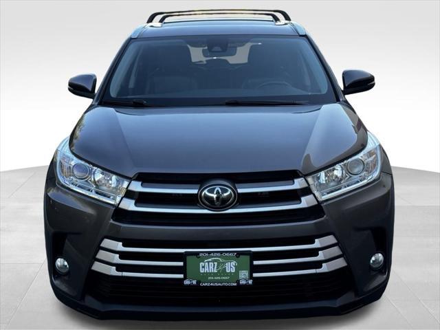 2017 toyota highlander xle