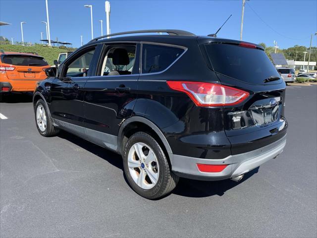 2016 ford escape se