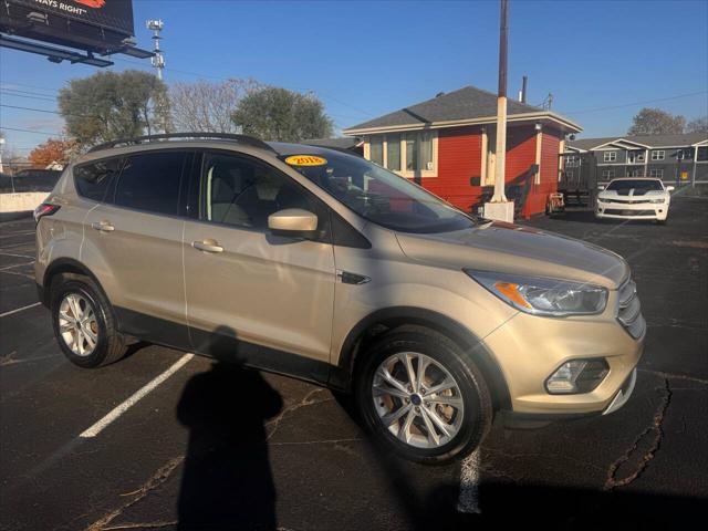 2018 ford escape se
