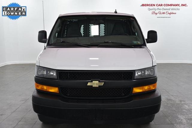 2022 chevrolet express 2500 work van