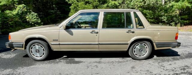 1986 volvo 760 turbo, only 84,000 miles