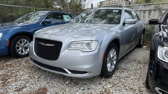 2023 Chrysler 300