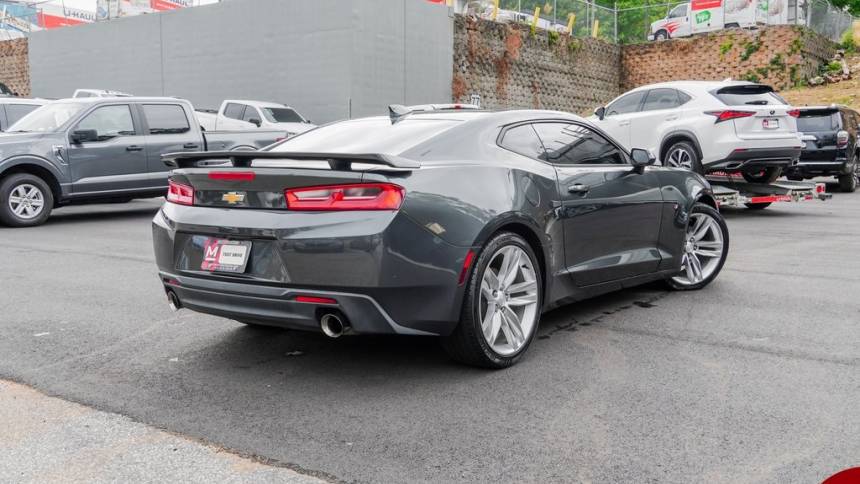 2017 chevrolet camaro lt