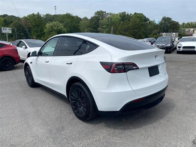 2022 tesla model y long range