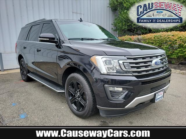2021 ford expedition xlt